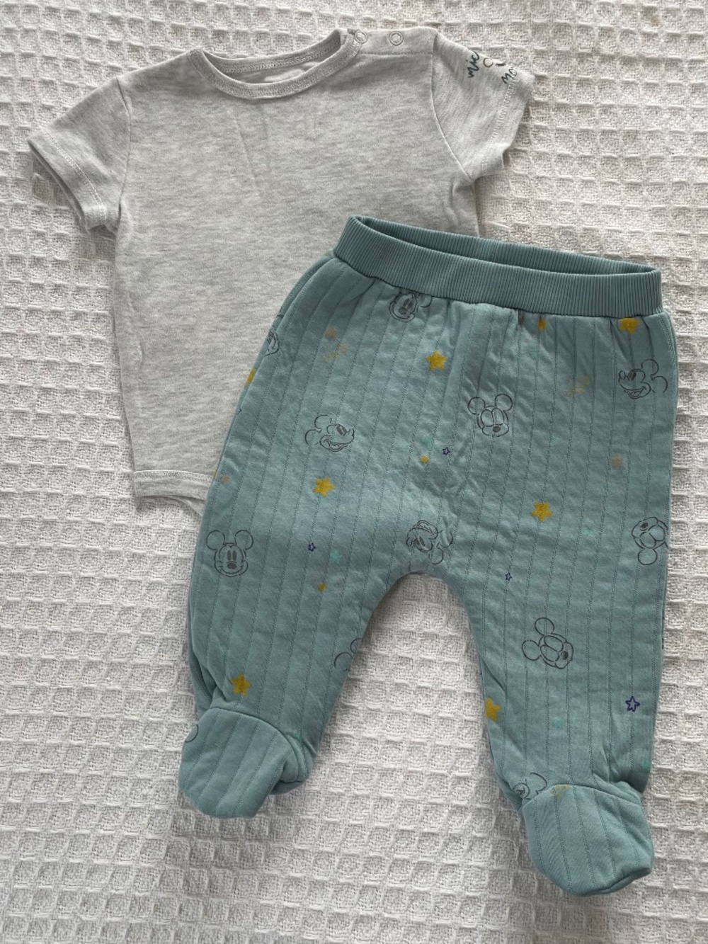 Mickey Mouse Matching Set w/Green quilted pants and grey bodysuit - size 6-9m